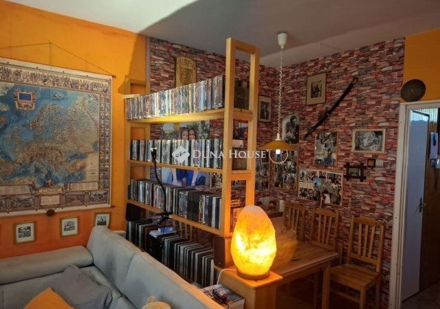 Eladó családi ház, Szentendrén 102.9 M Ft, 3 szobás