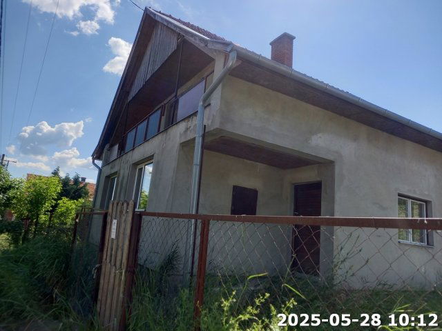 Eladó családi ház, Gyomaendrődön 5.8 M Ft, 3 szobás