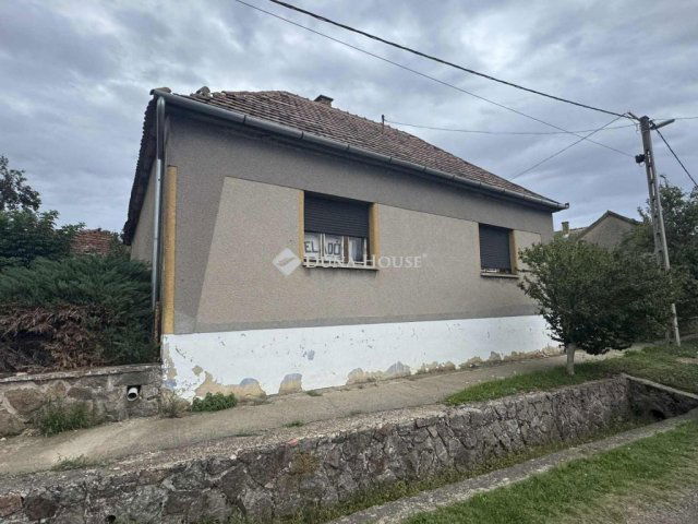 Eladó családi ház, Erdősmecskén 13.9 M Ft, 3 szobás