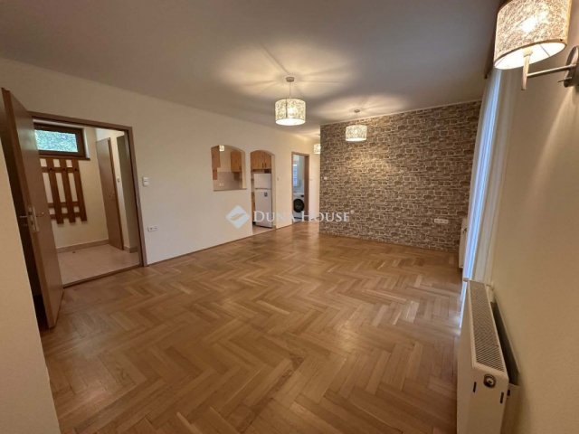 Kiadó téglalakás, albérlet, Budapesten, XVIII. kerületben