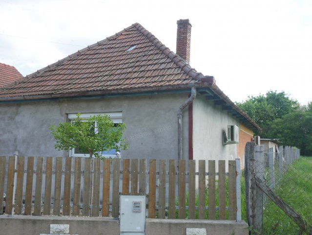 Eladó családi ház, Albertirsán 27.5 M Ft, 2 szobás