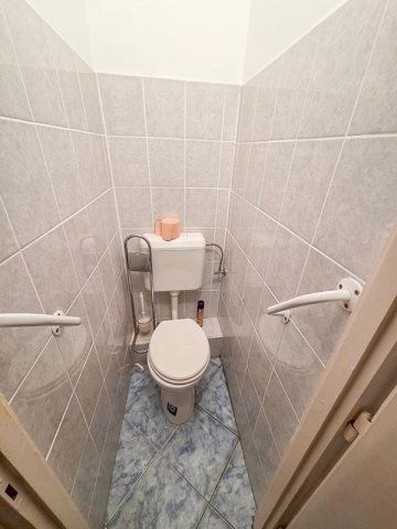 Eladó téglalakás, Debrecenben, Kemény Zsigmond utcában 49 M Ft