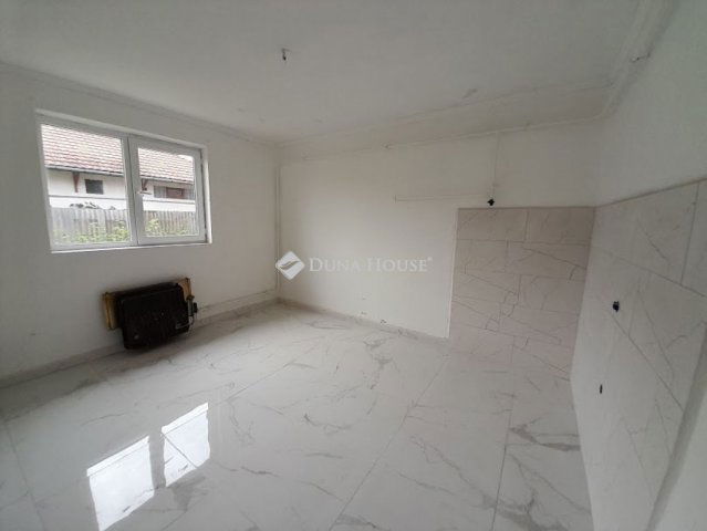 Eladó családi ház, Szabadkígyóson 28 M Ft, 3 szobás