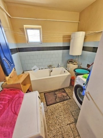 Eladó családi ház, Budapesten, XXI. kerületben 67 M Ft, 3 szobás