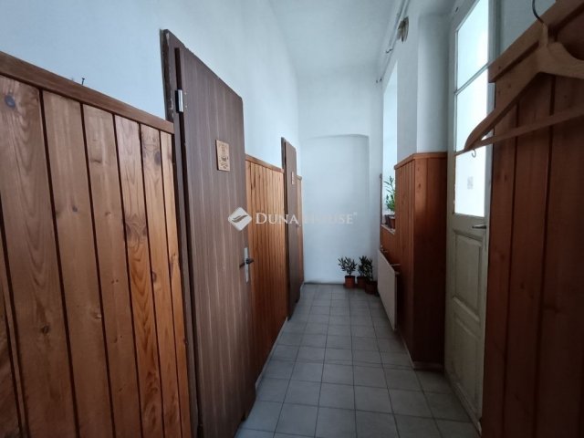 Eladó ipari ingatlan, Szegeden 45 M Ft / költözzbe.hu
