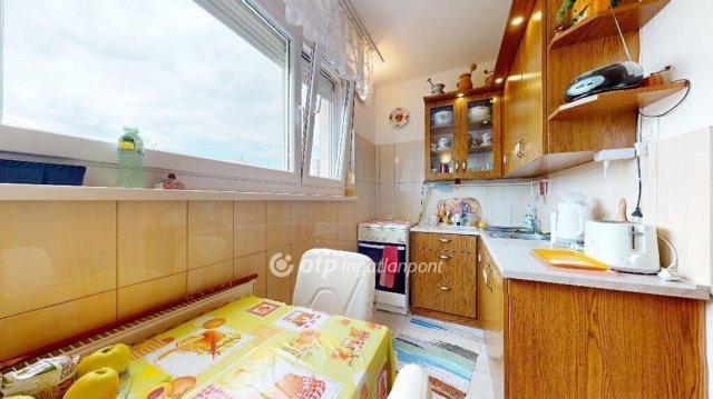 Eladó panellakás, Miskolcon 37.9 M Ft, 2 szobás