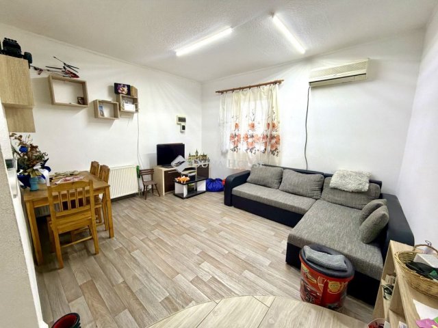 Eladó családi ház, Nagyvenyimen 38 M Ft, 3 szobás