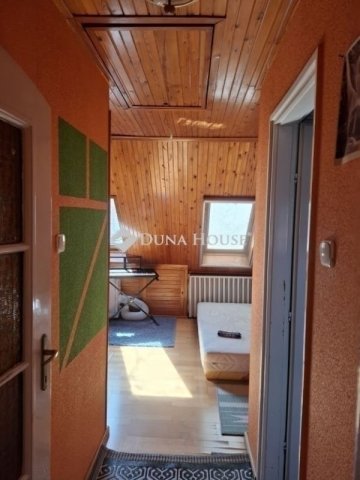 Eladó családi ház, Szentendrén 95.9 M Ft, 3 szobás