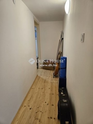 Eladó téglalakás, Budapesten, XVII. kerületben 105 M Ft