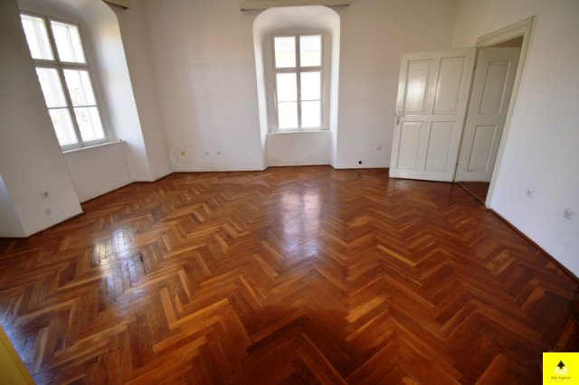 Eladó téglalakás, Kőszegen 38.9 M Ft, 3 szobás