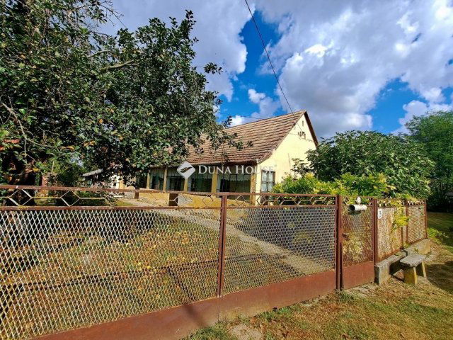 Eladó családi ház, Kásádon 7.49 M Ft, 3 szobás