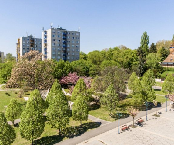 Eladó téglalakás, Miskolcon 41.8 M Ft, 3 szobás