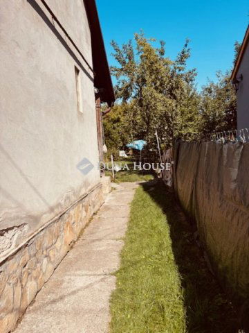 Eladó családi ház, Kaposváron 13.5 M Ft, 2 szobás