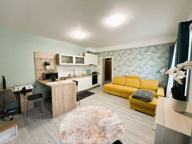 Kiadó téglalakás, albérlet, Pécsett 220 E Ft / hó, 2 szobás