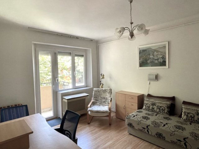 Kiadó téglalakás, albérlet, Pécsett 150 E Ft / hó, 2 szobás
