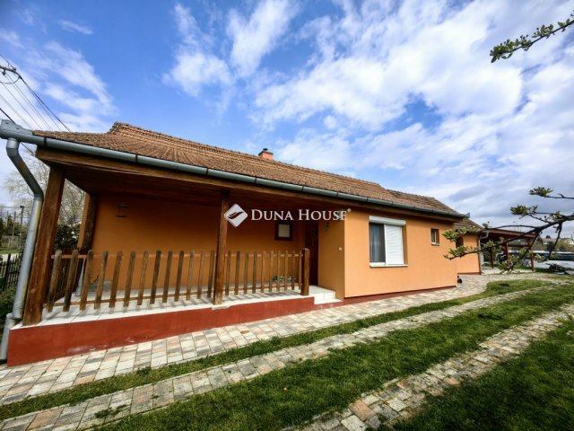 Eladó családi ház, Zalaszentmihályon 29.9 M Ft, 2 szobás