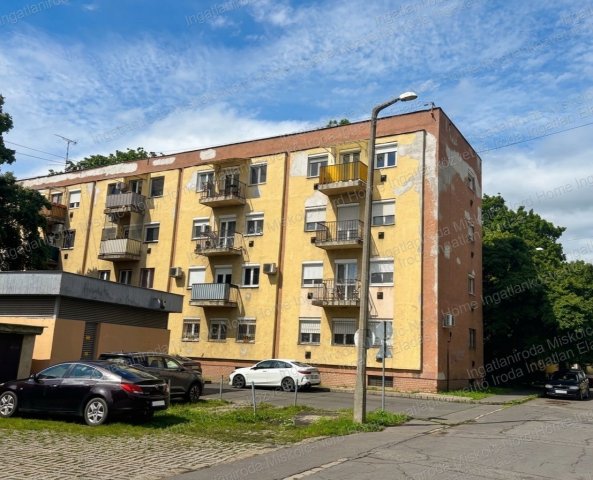 Eladó téglalakás, Miskolcon 29.99 M Ft, 2 szobás