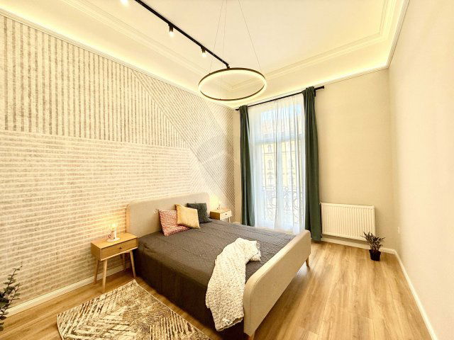 Eladó téglalakás, Budapesten, VIII. kerületben 189.9 M Ft