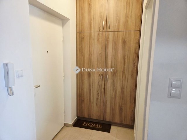 Eladó téglalakás, Budapesten, XI. kerületben 94.9 M Ft, 2 szobás