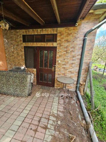 Eladó családi ház, Törökszentmiklóson 18.99 M Ft, 3 szobás