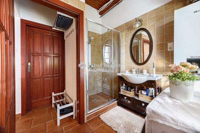 Eladó családi ház, Pilisszentkereszten 168 M Ft, 4 szobás