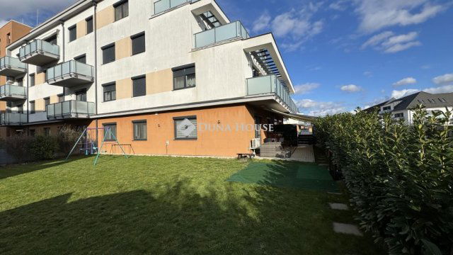 Eladó téglalakás, Szombathelyen 85.9 M Ft, 4 szobás