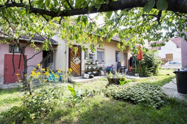 Eladó családi ház, Budapesten, XVIII. kerületben 94.9 M Ft