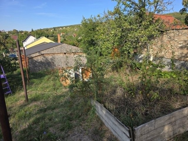 Eladó telek, Pécsett 26.5 M Ft / költözzbe.hu