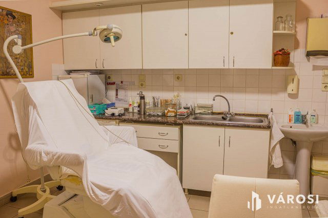 Eladó téglalakás, Szegeden 36 M Ft, 1 szobás