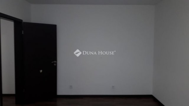 Eladó panellakás, Budapesten, XVIII. kerületben 71.9 M Ft