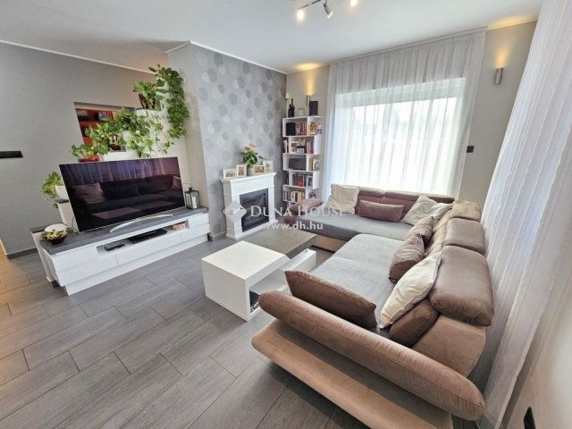 Eladó családi ház, Üllőn 119.99 M Ft, 3+1 szobás