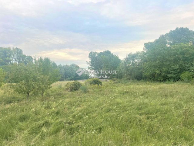 Eladó telek, Pilisen 3.2 M Ft / költözzbe.hu