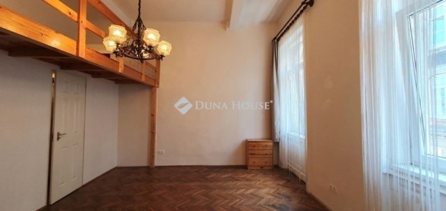 Eladó téglalakás, Budapesten, VII. kerületben 61 M Ft, 1 szobás