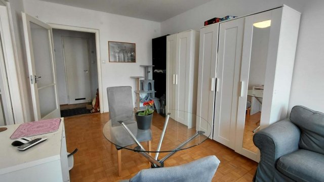 Eladó panellakás, Budapesten, III. kerületben, Szőlő utcában