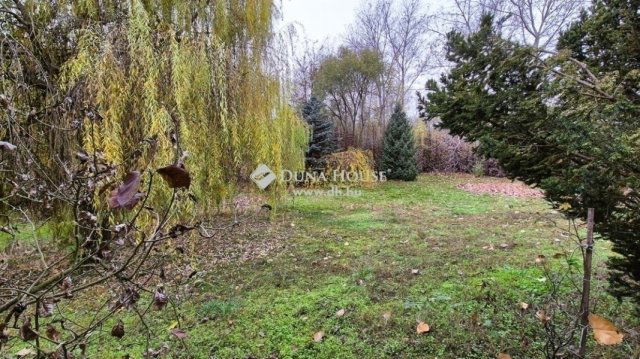 Eladó családi ház, Kecskeméten 95 M Ft, 3 szobás