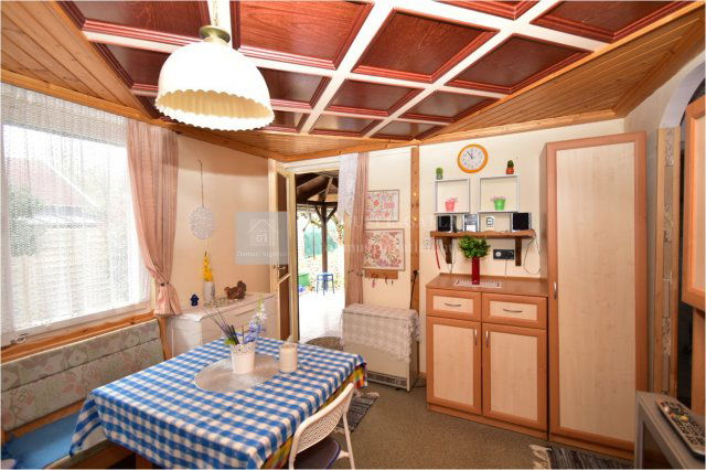 Eladó nyaraló, Borgátán 24.9 M Ft, 1 szobás