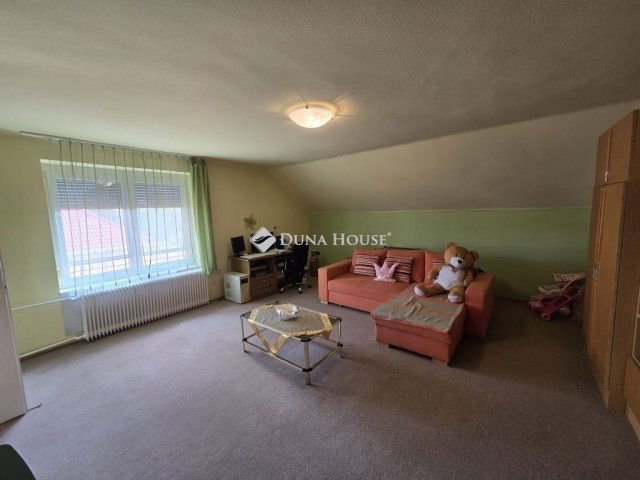 Eladó családi ház, Ócsán 74.9 M Ft, 3 szobás