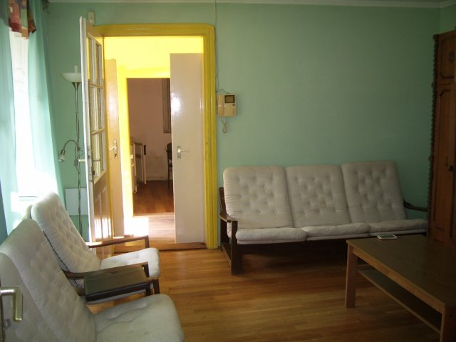 Kiadó téglalakás, albérlet, Pécsett, Felsőbalokány utcában