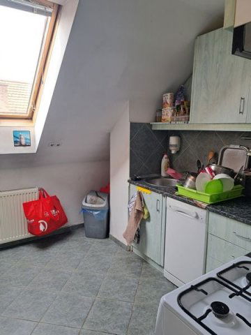 Eladó családi ház, Érden 99.9 M Ft, 6 szobás