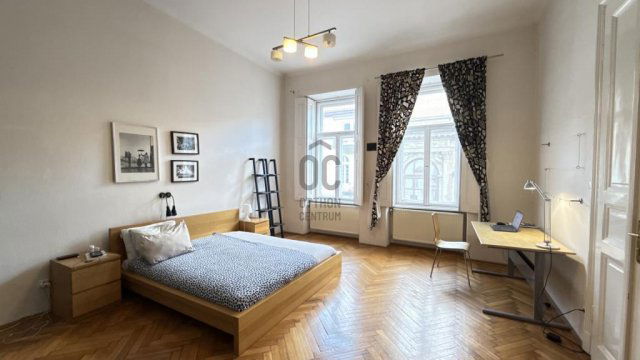 Eladó téglalakás, Budapesten, VI. kerületben 159.08 M Ft