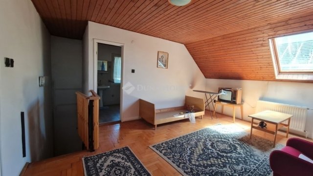 Eladó családi ház, Pécsváradon 55 M Ft, 5 szobás