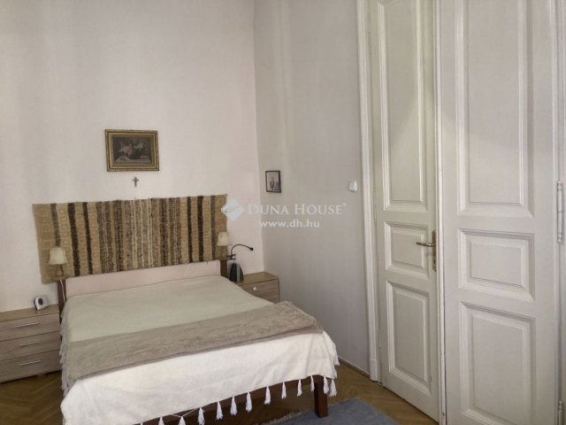 Eladó téglalakás, Budapesten, II. kerületben 74.9 M Ft, 2 szobás