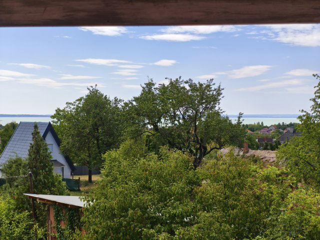 Eladó családi ház, Balatonkenesén 79.9 M Ft, 2 szobás