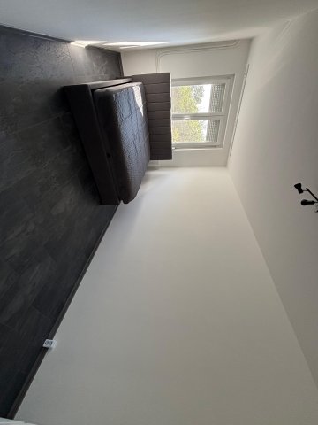 Eladó panellakás, Szigetszentmiklóson 59.9 M Ft, 2 szobás