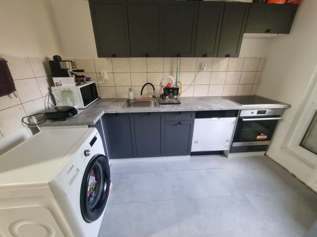 Eladó panellakás, Kaposváron 59 M Ft, 3+1 szobás