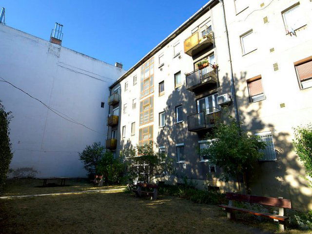 Eladó téglalakás, Budapesten, VIII. kerületben 39.9 M Ft