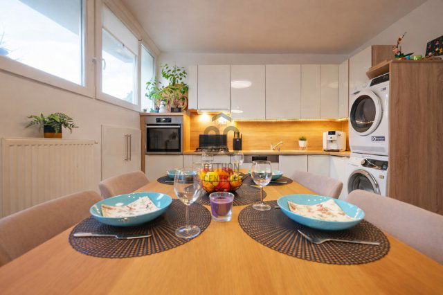 Eladó téglalakás, Budapesten, XII. kerületben 159 M Ft, 3 szobás