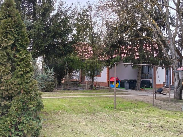 Eladó családi ház, Csemőn 89 M Ft, 4 szobás