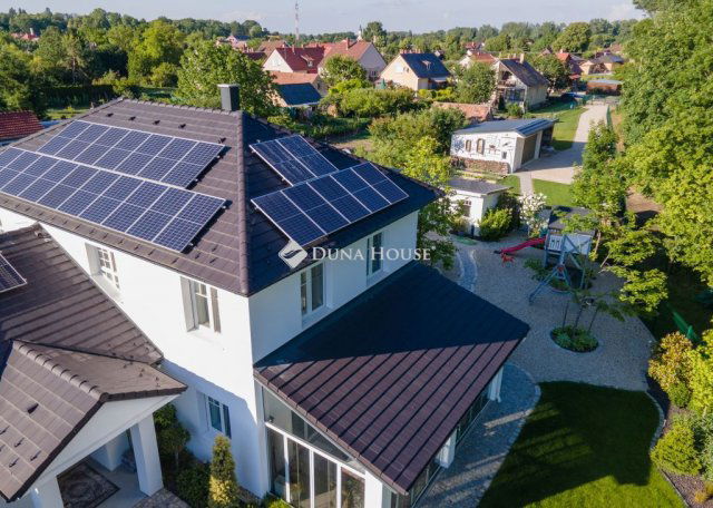 Eladó családi ház, Héderváron 269.99 M Ft, 4 szobás
