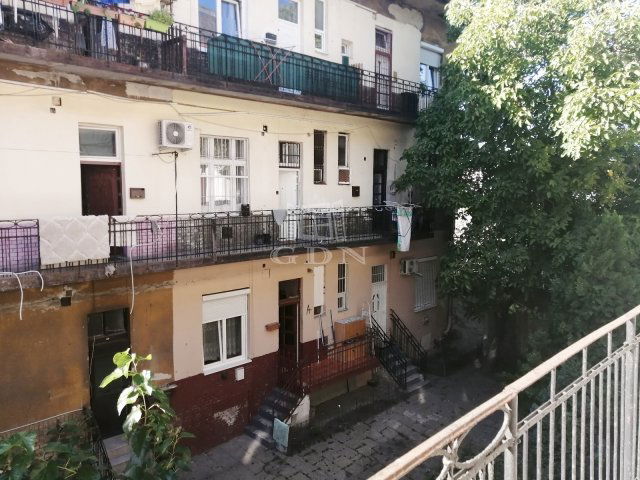 Eladó téglalakás, Budapesten, X. kerületben 43 M Ft, 1+1 szobás